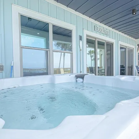 The Tourist Trap - Heated Private Beachfront Pool! Gorgeous!!!